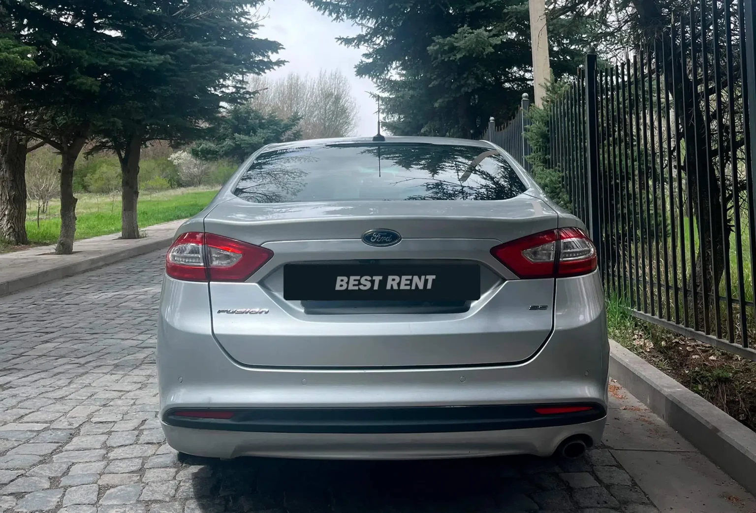 Аренда автомобиля Ford Fusion в Армении