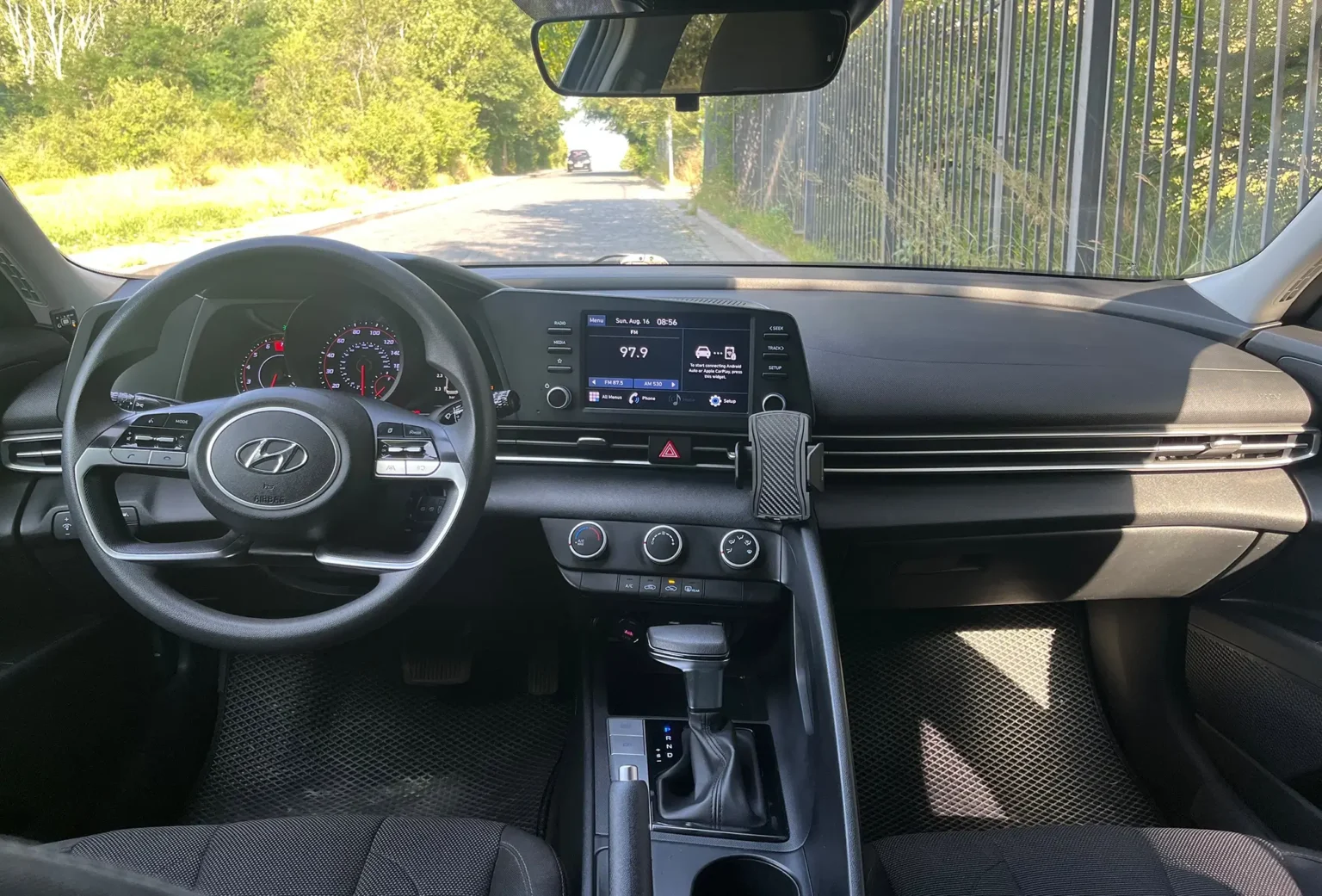 Аренда авто Hyundai Elantra New в Армении