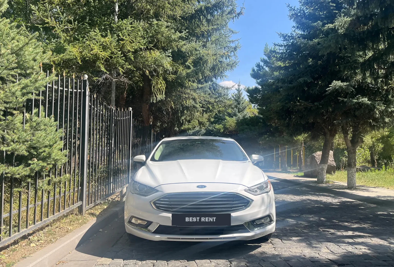 Аренда автомобиля Ford Fusion в Армении
