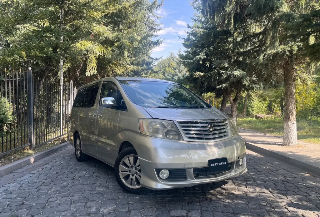 Аренда автомобиля Toyota Alphard minivan в Армении